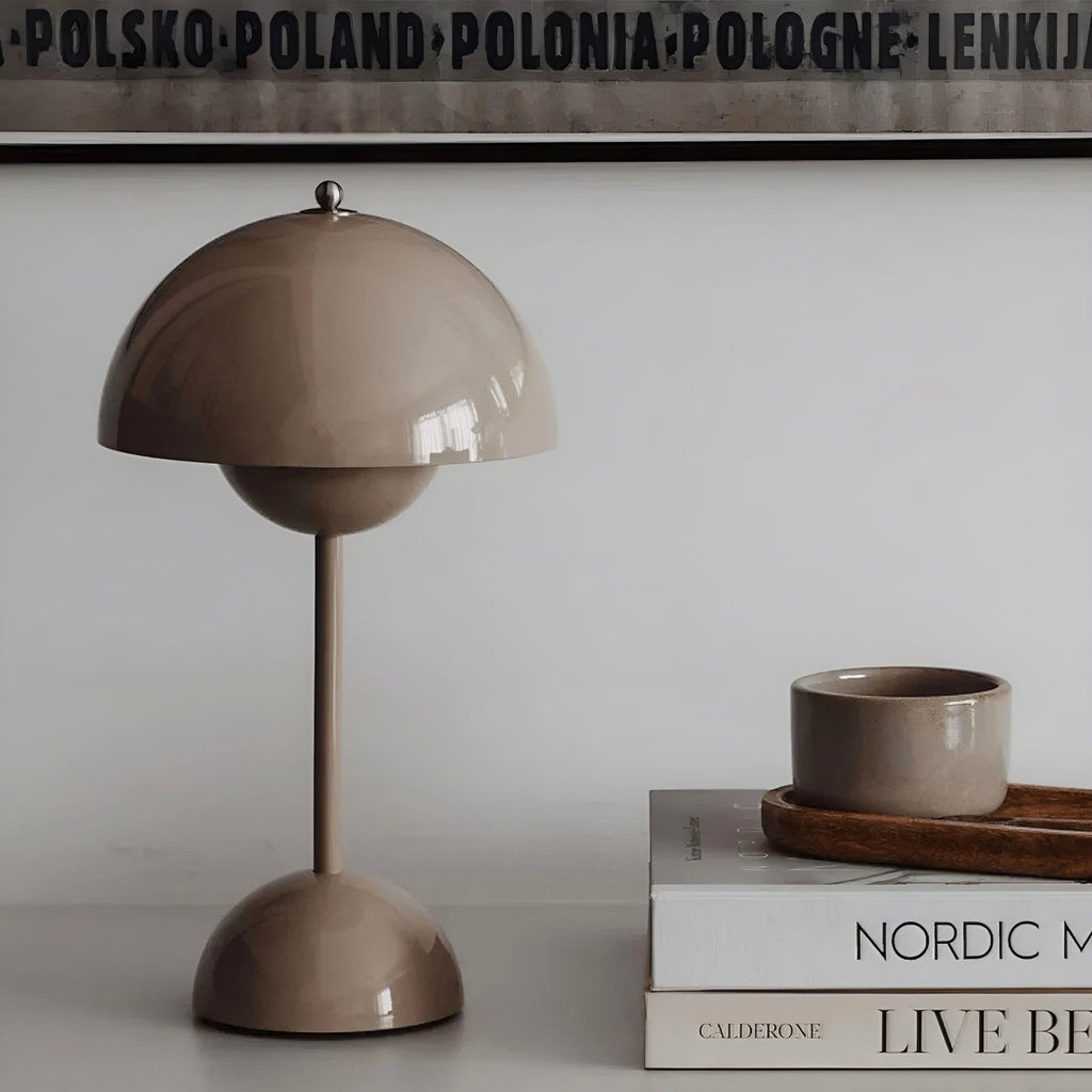 Nowoczesna skandynawska lampa stołowa LED z ściemniaczem