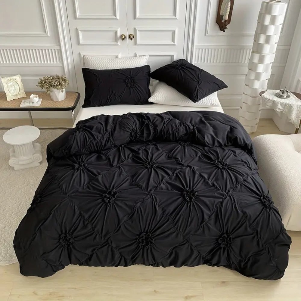 Duvet Cover Set with Pinch Pleat Rosette Flower Pattern and Corner Ties - Image 3