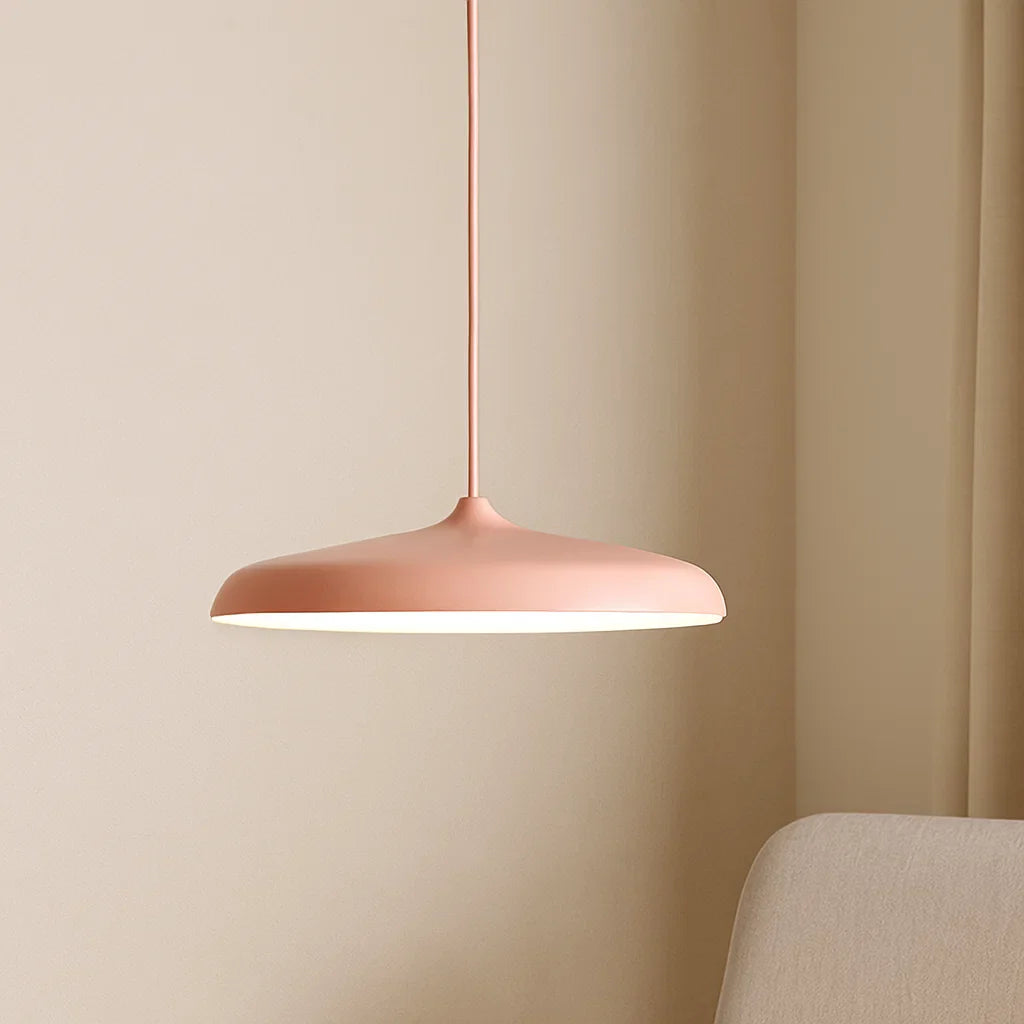 Nowoczesna skandynawska lampa wisząca LED – stylowe oświetlenie do wnętrz