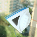 Magnetic double-sided window cleaner – ideal for hard-to-reach windows
