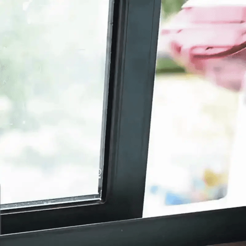 Magnetic double-sided window cleaner – ideal for hard-to-reach windows