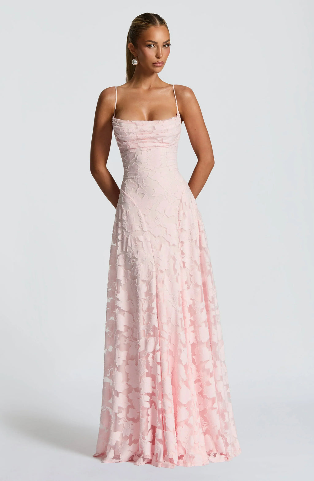Elegantes Maxikleid mit Drapiereffekt