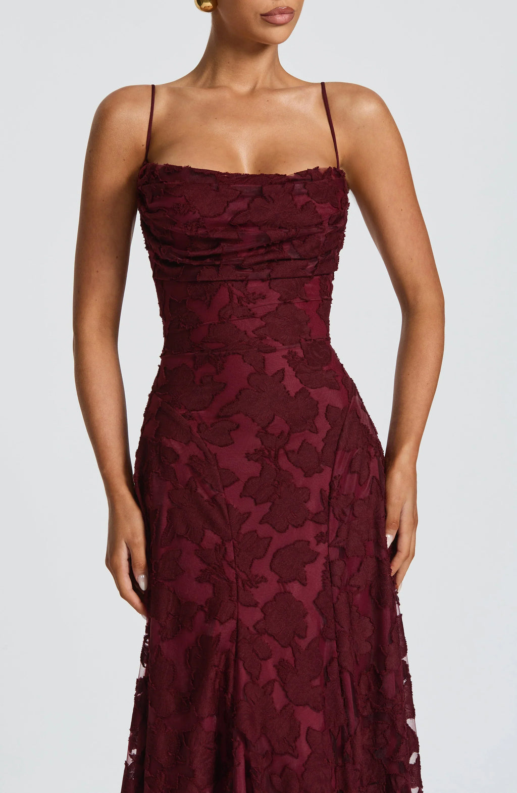 Elegancka Sukienka Maxi z Efektem Drapowania