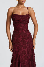 Elegancka Sukienka Maxi z Efektem Drapowania