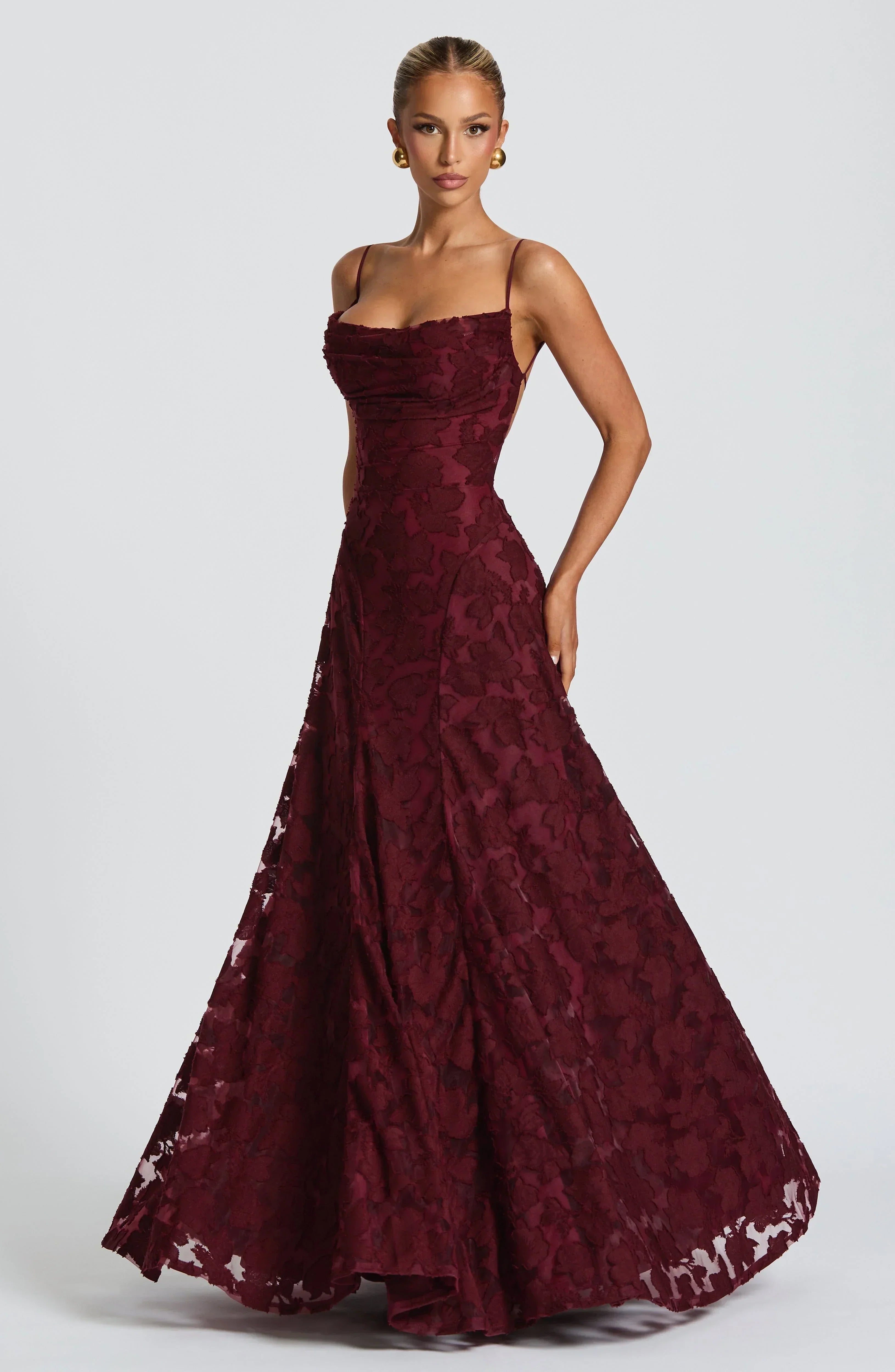Elegancka Sukienka Maxi z Efektem Drapowania