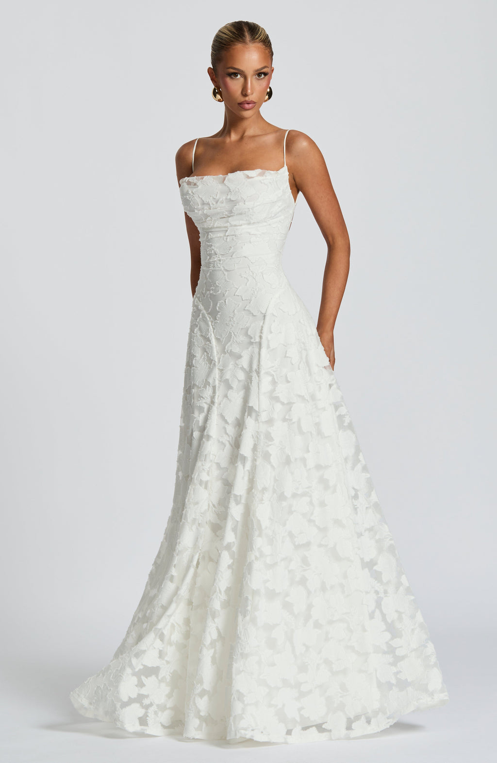 Elegancka Sukienka Maxi z Efektem Drapowania