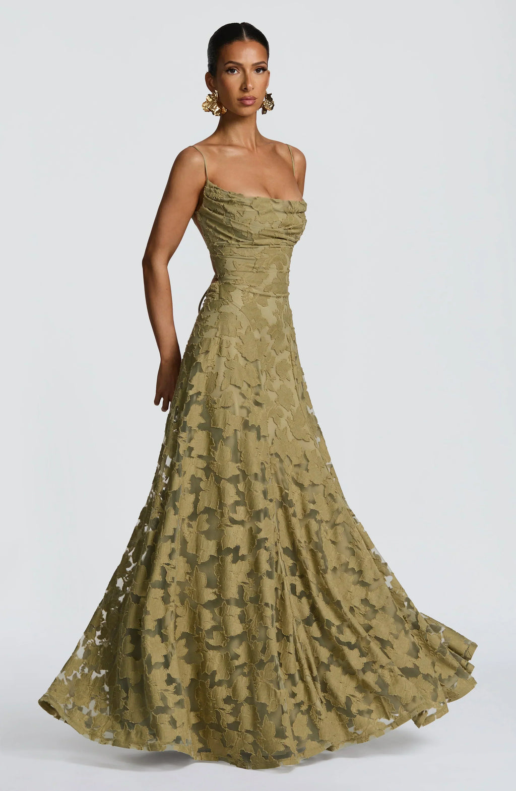 Elegancka Sukienka Maxi z Efektem Drapowania