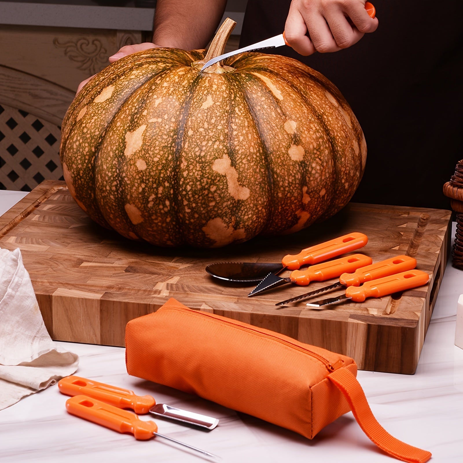 Halloween Zestaw Narzędzi do Wycinania Dyni ze Stali Nierdzewnej 7 Szt. z Torbą - Image 1