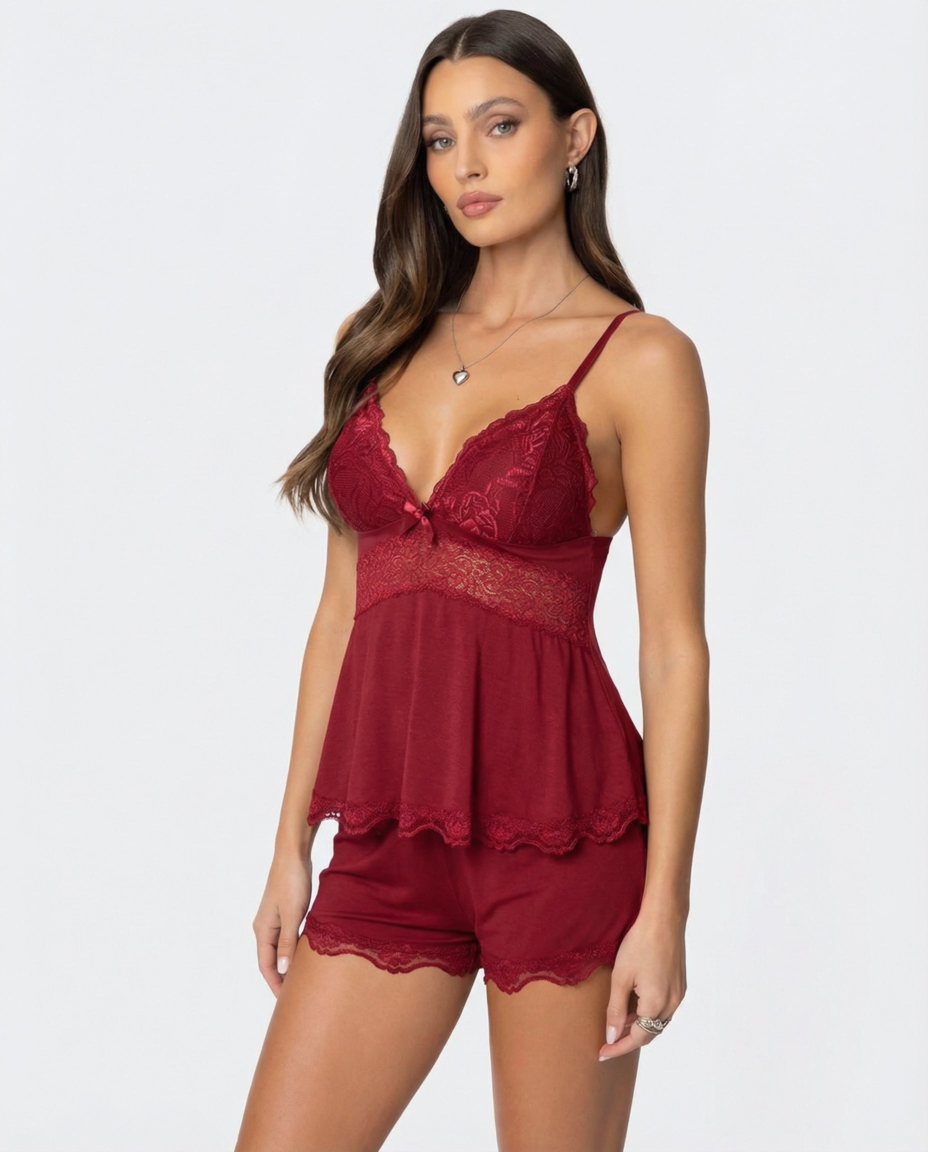 Set da notte romantico con rifiniture in pizzo