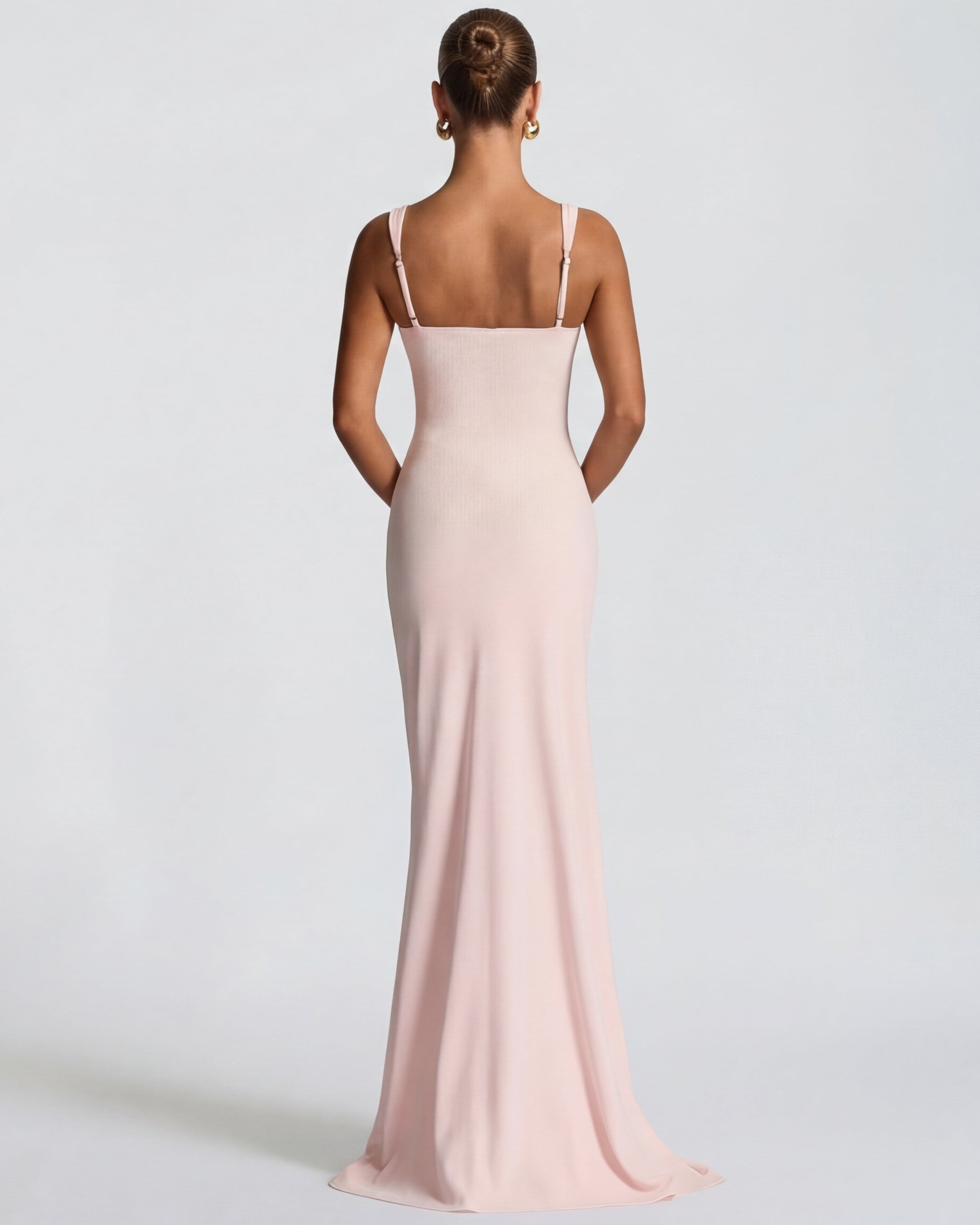 Maxi Dress with a Shaping Silhouette