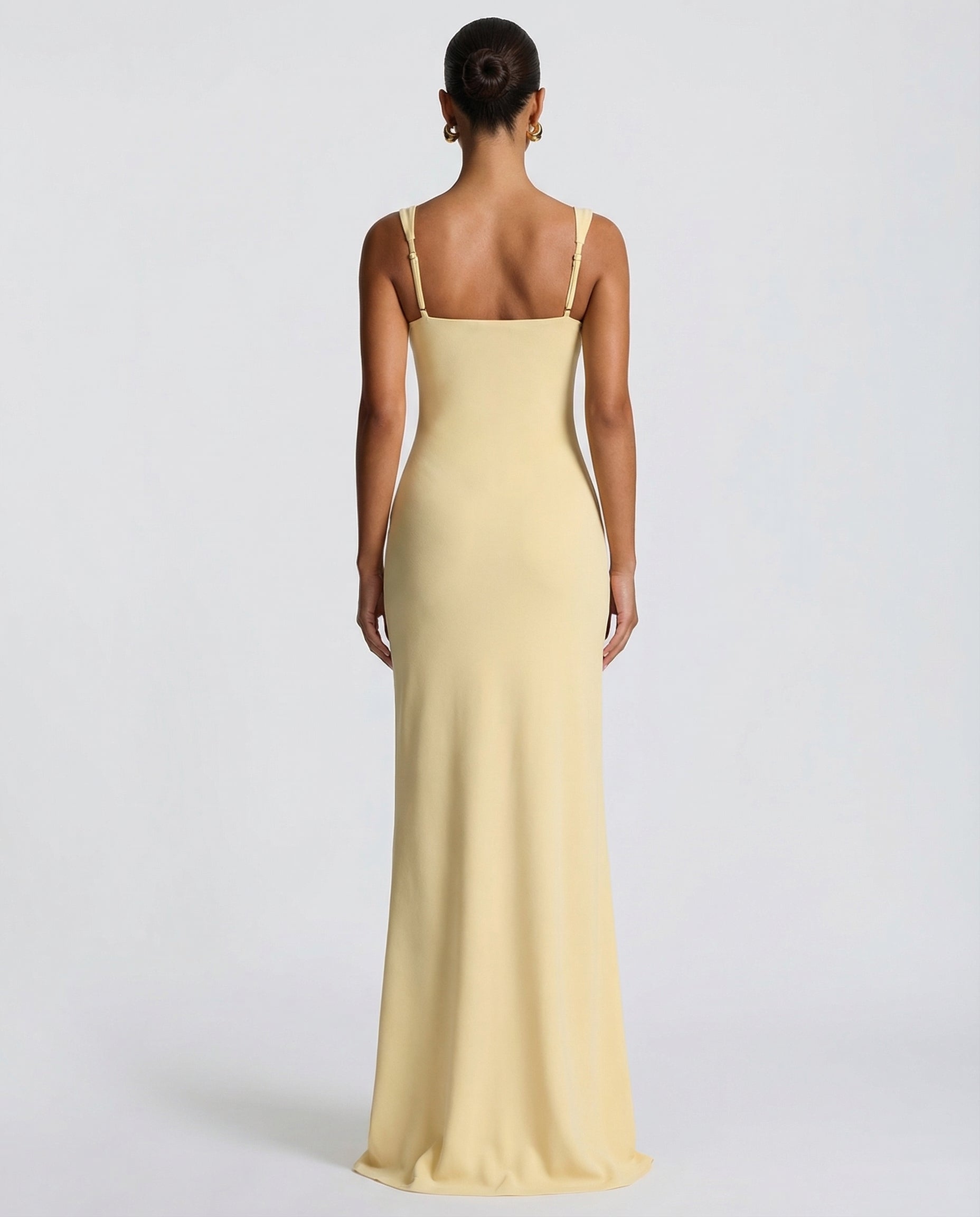 Maxi Dress with a Shaping Silhouette