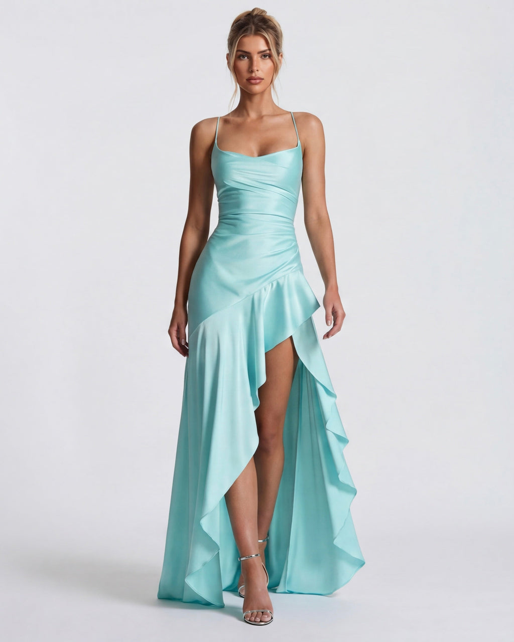 Robe longue avec lien ajustable dans le dos et fente sur la cuisse