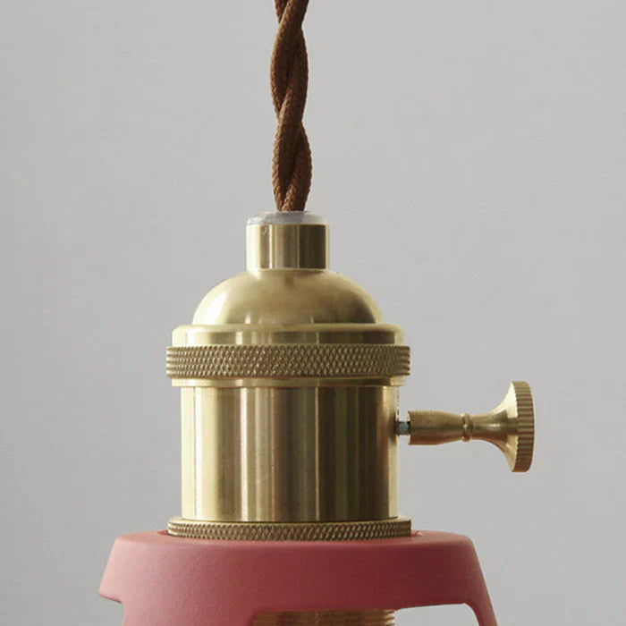 Wszechstronna lampa wisząca w stylu vintage