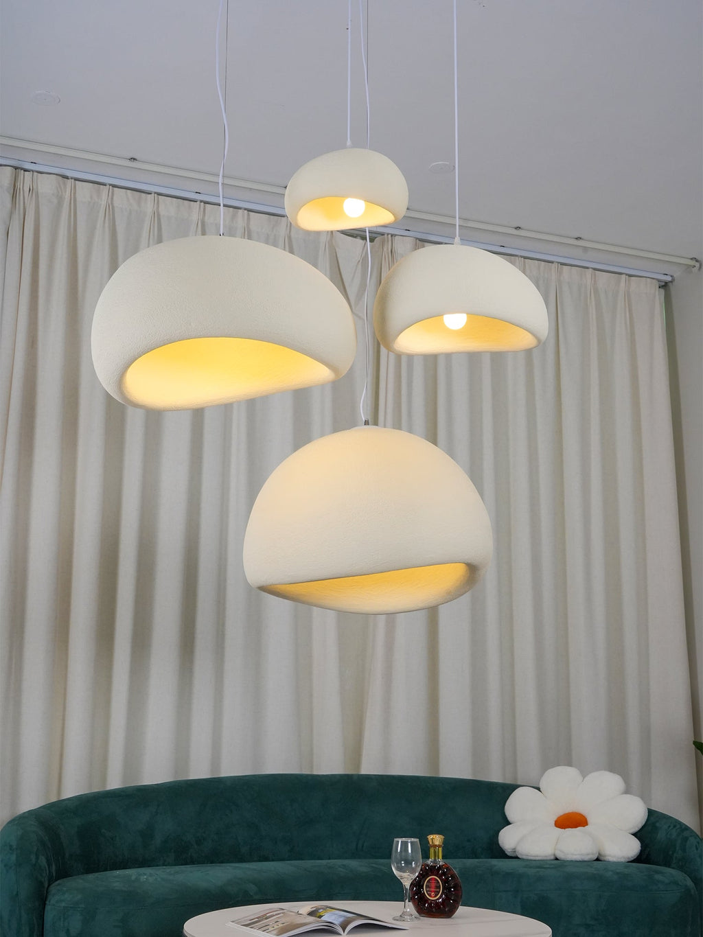 Cloud-shaped pendant lamp