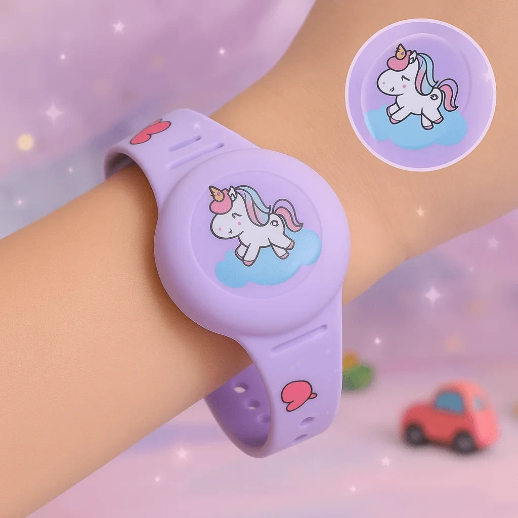 Kids' Silicone Airtag Wristband Holder with Cartoon Graphics and Adjustable Strap - Image 2