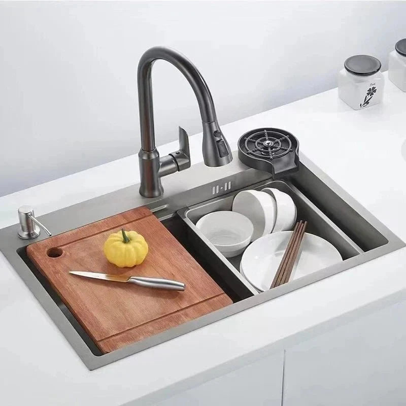 Kitchen Faucet with Pull-Down Spray Head and 360° Swivel Spout - Image 2