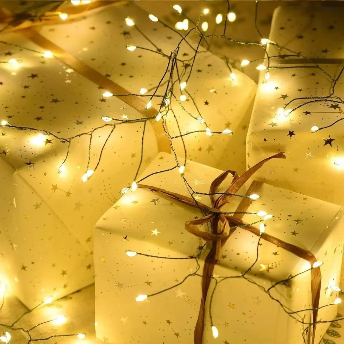 LED Christmas String Lights with Remote Control Cluster Branches and Eight Modes - Image 3
