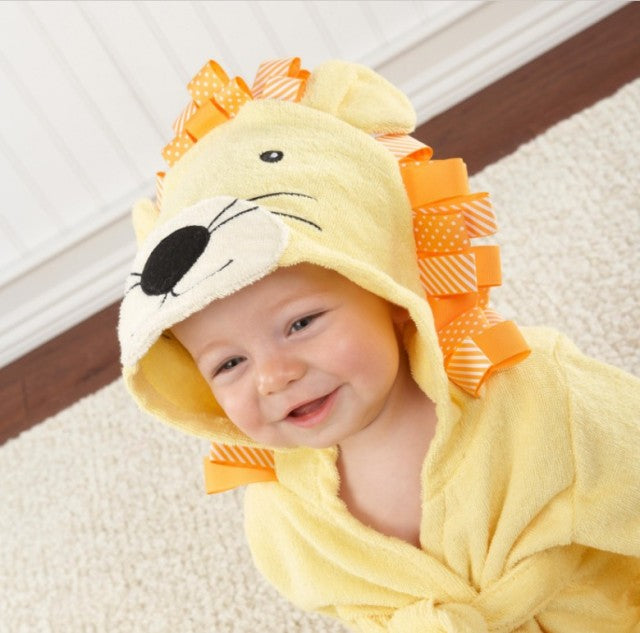 Warmes Baby-Bademantel mit lustiger Tierkapuze