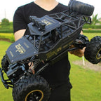 Camion tout-terrain 4x4 télécommandé puissant