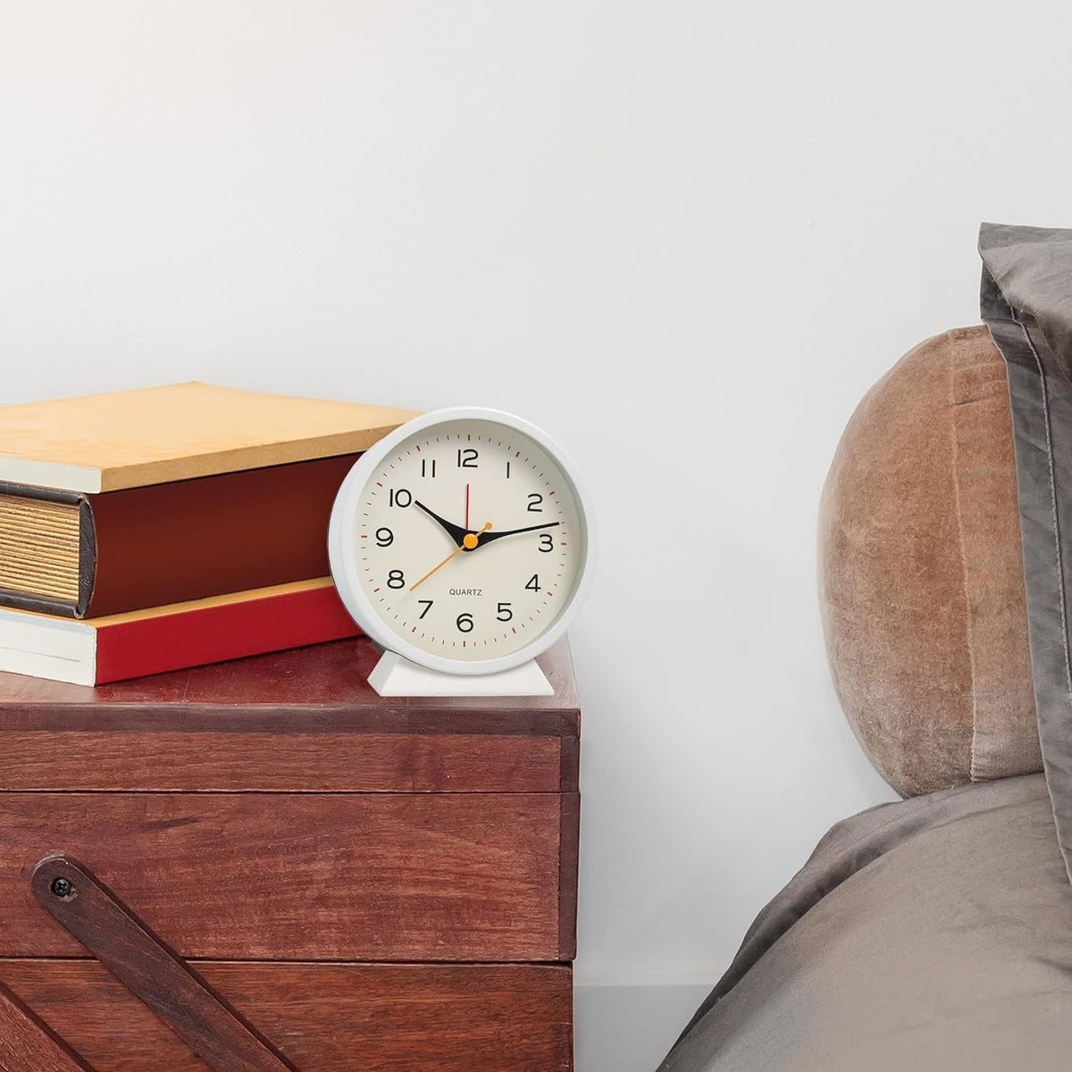 Retro Analog Alarm Clock with Backlight Silent Battery Operated Non-Ticking Quartz - Image 10