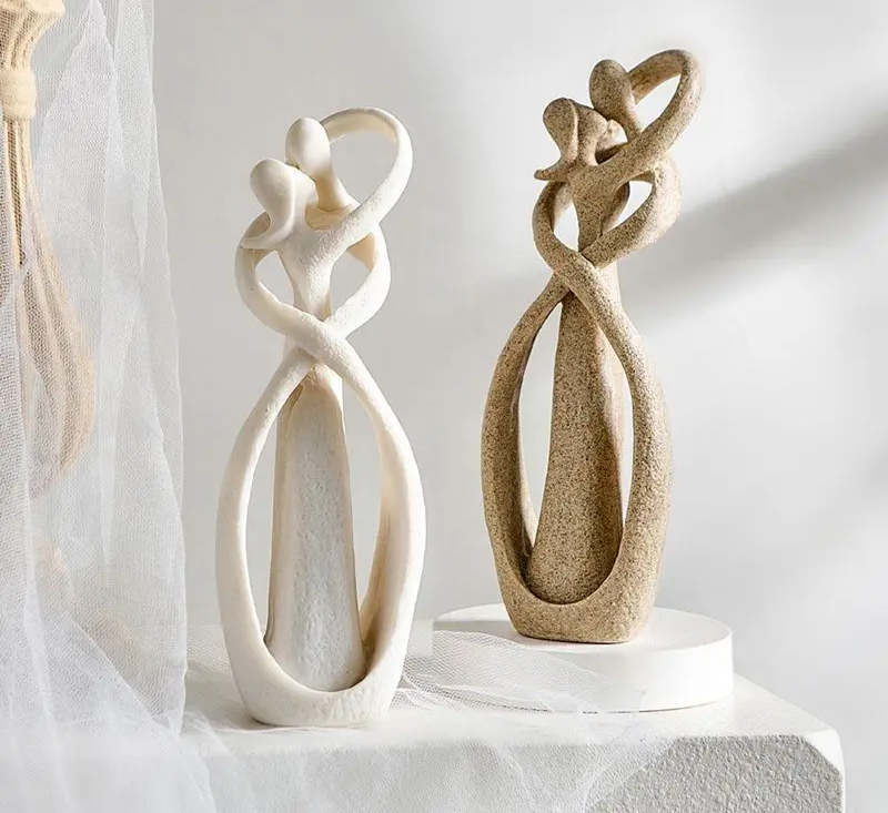 Romantic Abstract Couple Statue – Modern Love Sculpture Home Decoration Gift