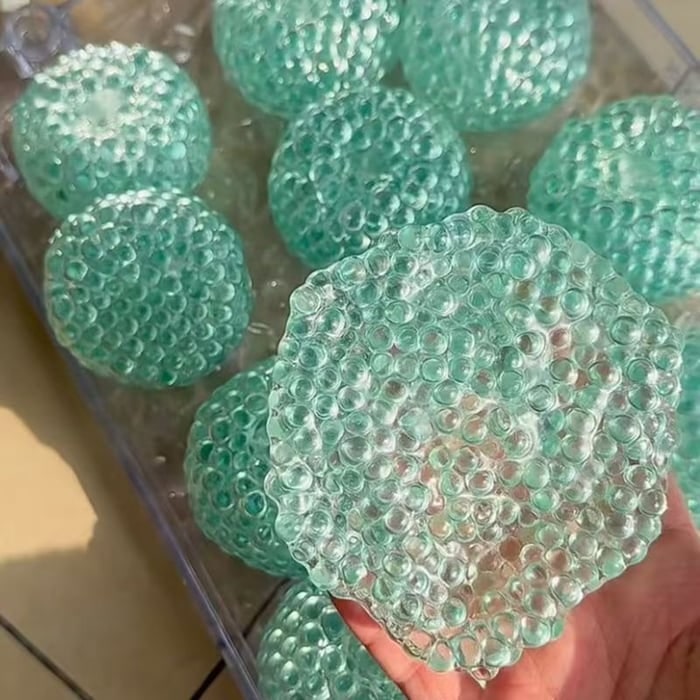 Stretchy Bubble Sensory Fidget Toy for Stress Relief - Image 1