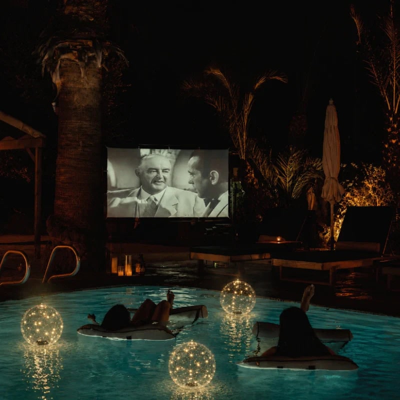 Swimming Pool Lights LED with Floating Solar Design and Inflatable Sphere - Image 3