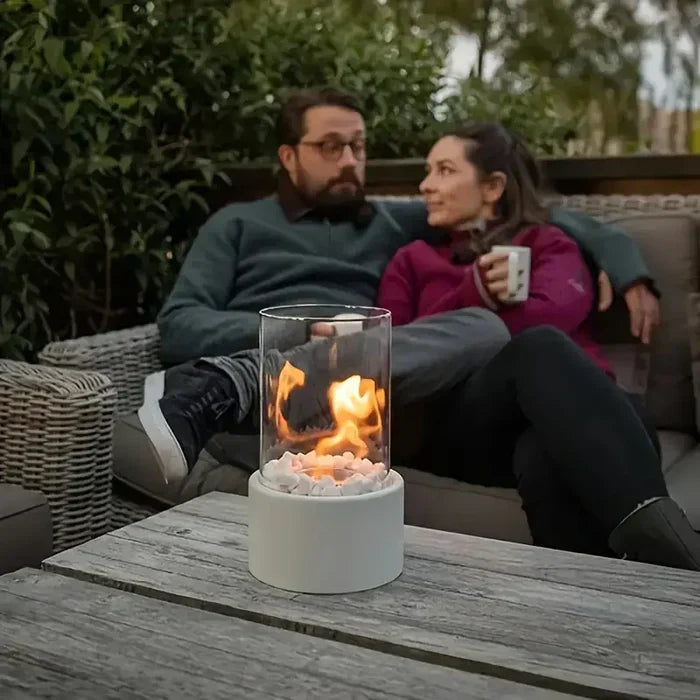 Minimalistyczna nowoczesna przenośna lampa ogniskowa