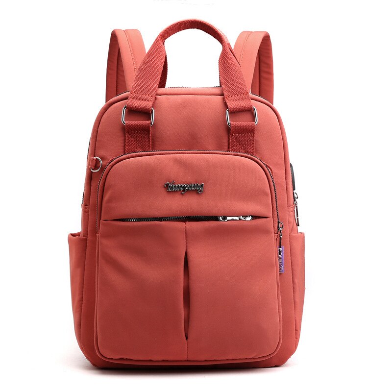 Mochila moderna con carga USB y protección antirrobo