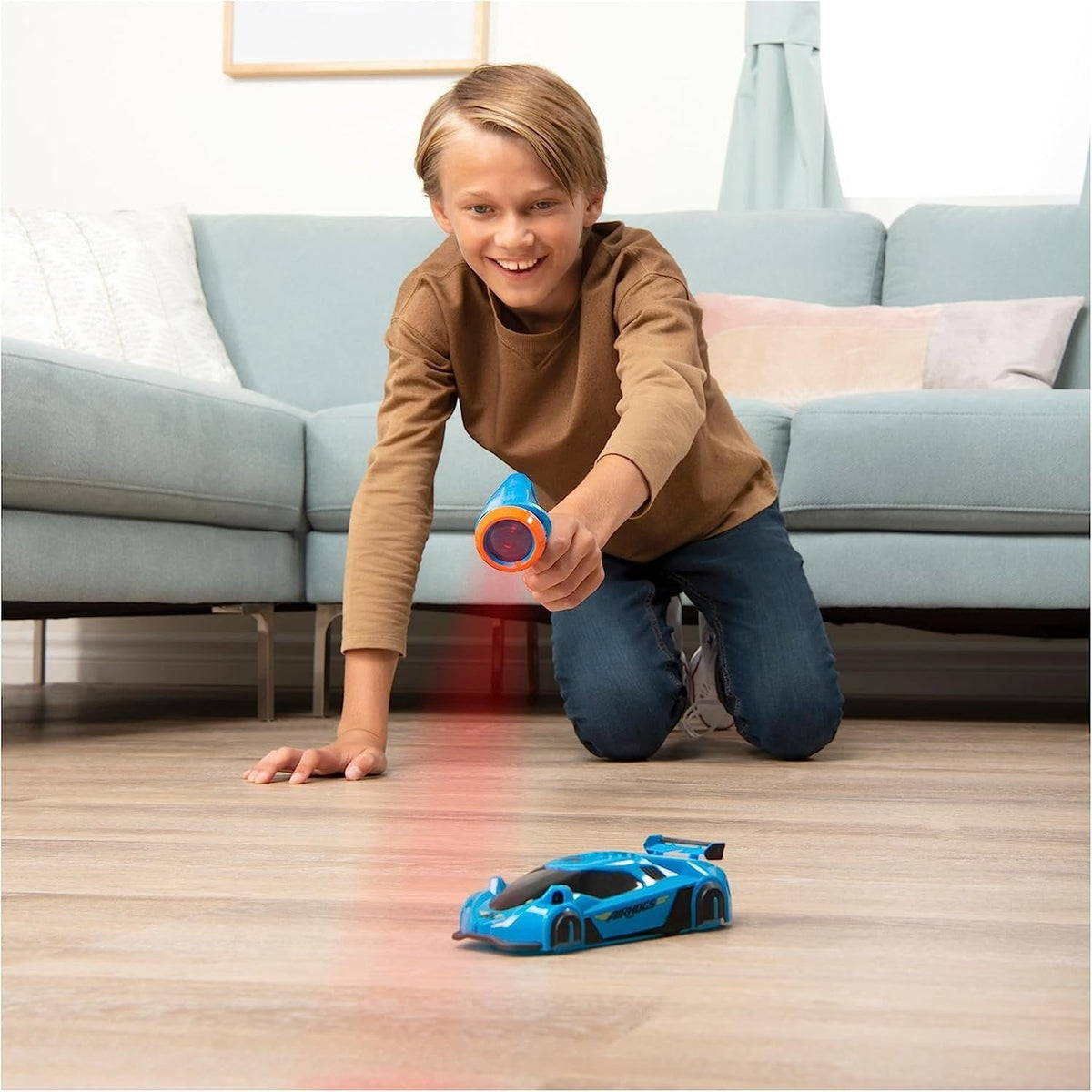 Wall Climbing Rc Car with Laser Pointer Remote Control and USB Rechargeable Suction - Image 11