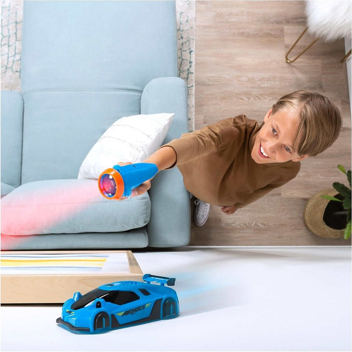 Wall Climbing Rc Car with Laser Pointer Remote Control and USB Rechargeable Suction - Image 13