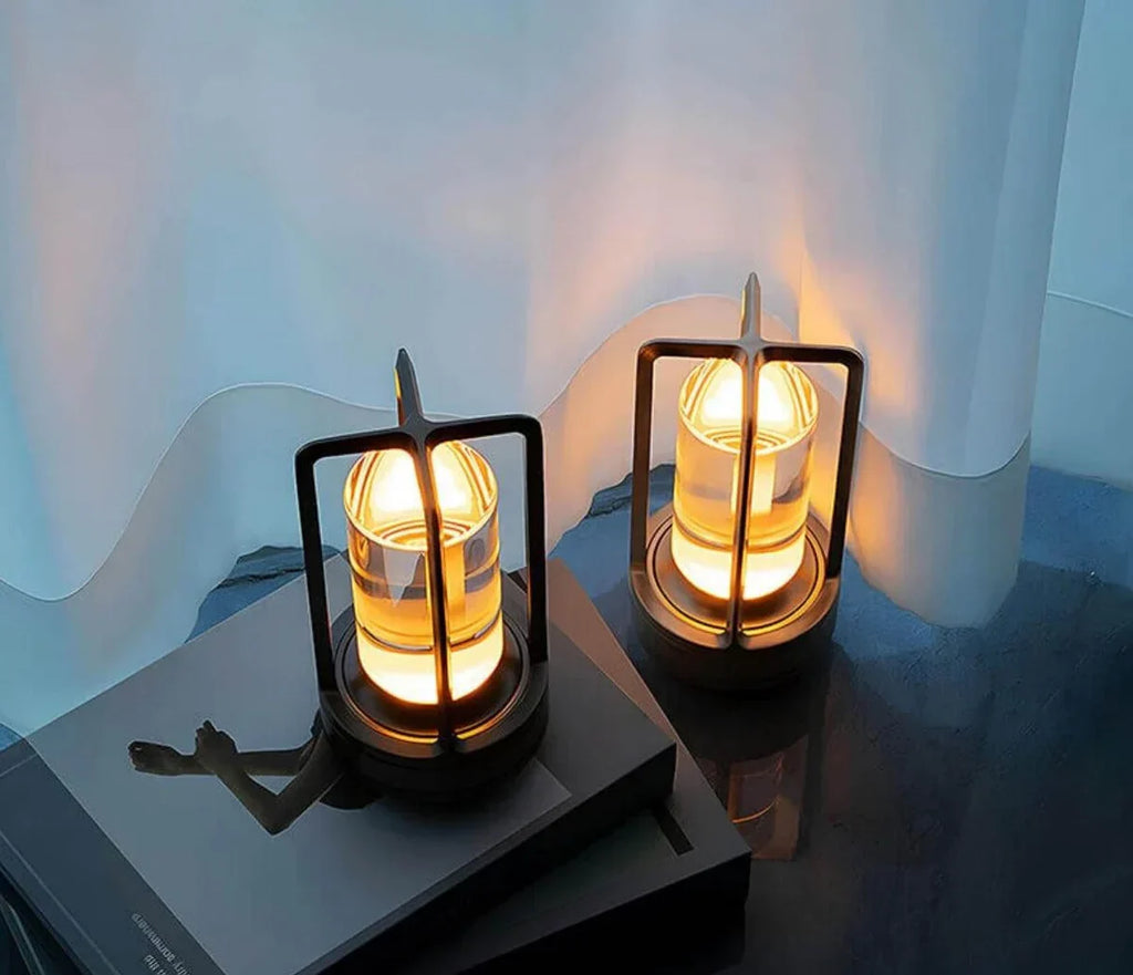 Przenośna kryształowa lampa stołowa o ciepłym blasku