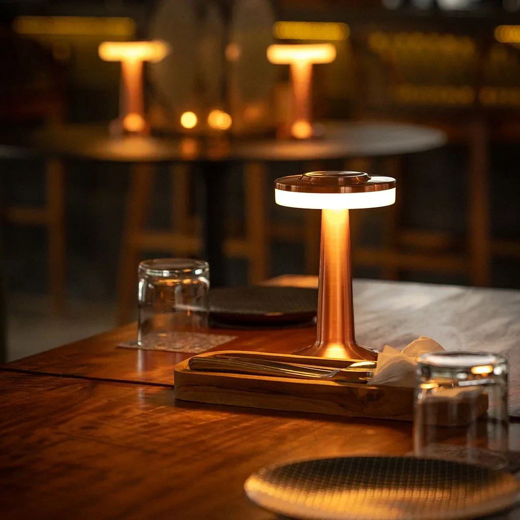 Klassische tragbare kabellose LED-Tischlampe