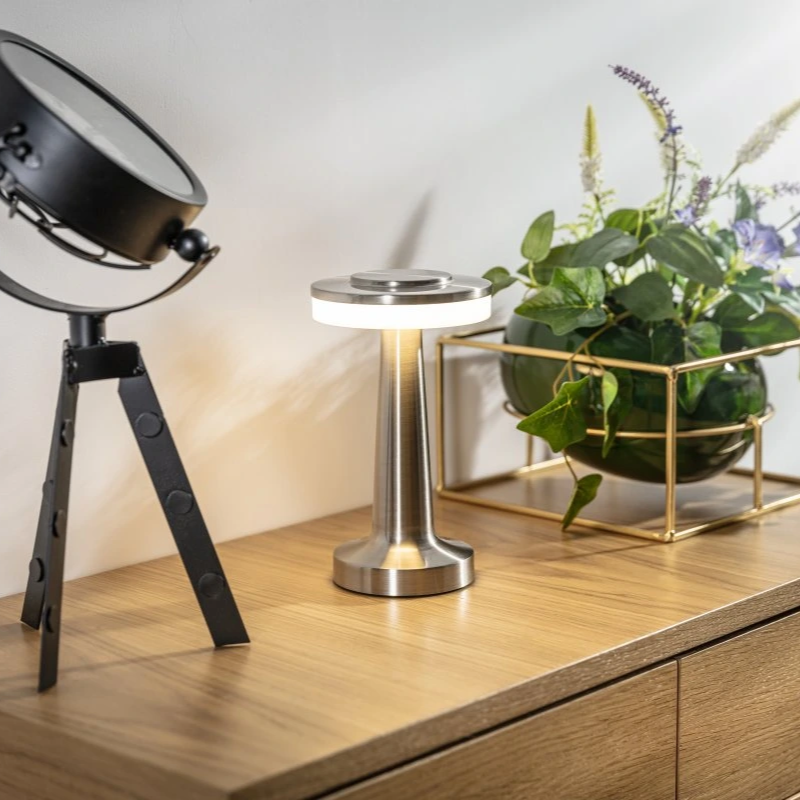 Klassische tragbare kabellose LED-Tischlampe
